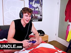 Legendary Stud Oliver Marks Is Sayuncles April Star Of The Month: Teabagging Fetish